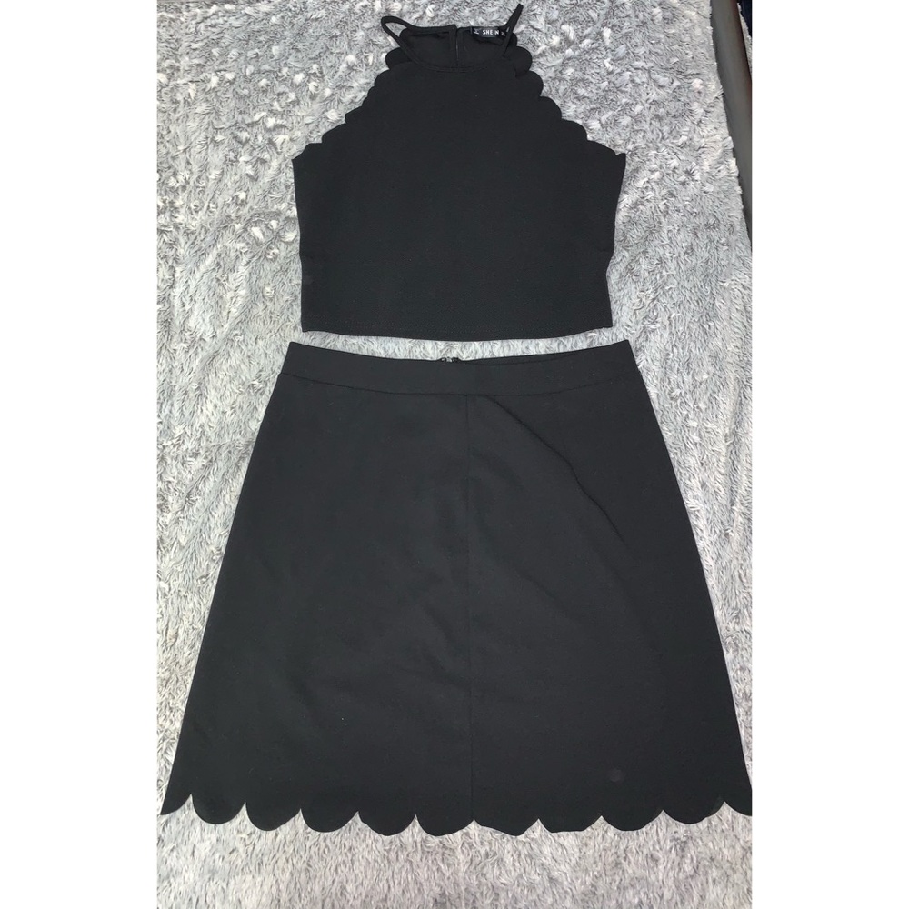 ✨3 for 20✨SHEIN Black Scalloped Edge Outfit